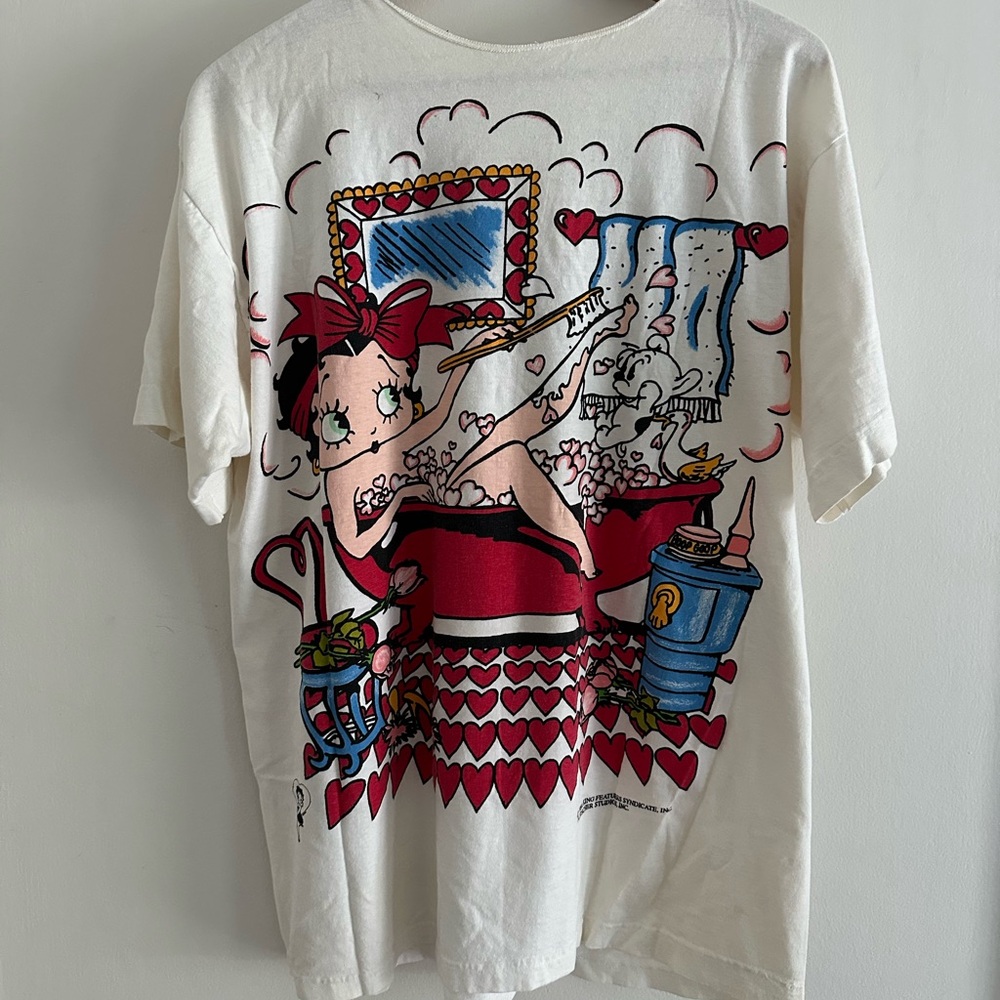 Vintage America White Tee with Red and Blue Graphic